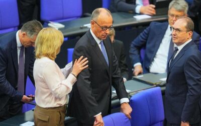 Bundesregierung: Jetzt live: Bundestag stimmt noch heute erneut über Merz ab