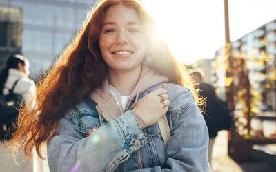 Familiennewsletter: Was die Taschen über unsere Töchter sagen