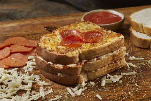Schnell, lecker und vielseitig: So machst du leckere Pizzatoasts im Airfryer