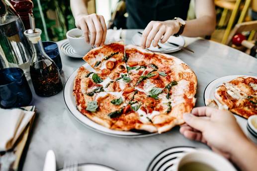 Ohne Hefe: Diese Pizzateig-Alternativen wirst du lieben