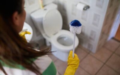 Sauberes Badezimmer: Ein Trick lässt Kalkflecken verschwinden