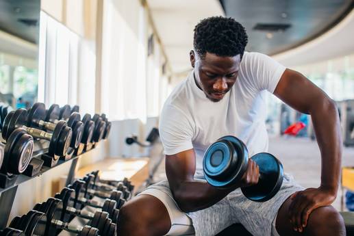 Für Fortgeschrittene: 6-12-25-Workout: So stärkst du Muskelaufbau und Fettverbrennung