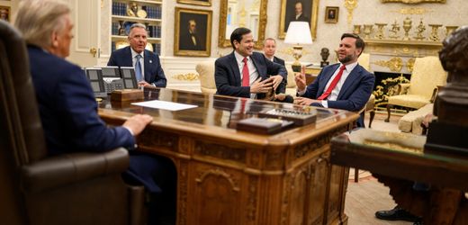 JD Vance: Vize von Donald Trump will Wolodymyr Selenskyj erneut Verhaltenstipps gegeben haben