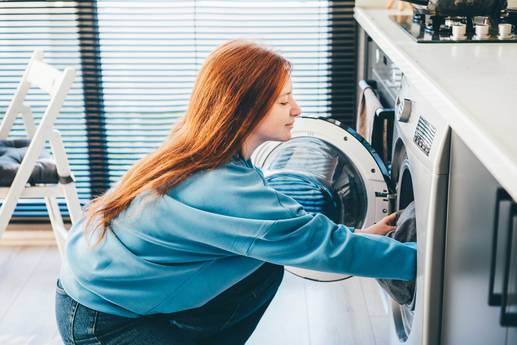 Saubere Wäsche: Ein überraschendes Mittel sollte öfter in die Waschmaschine