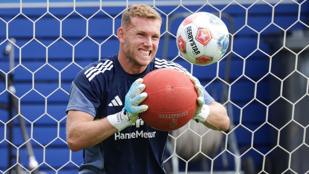 FC Bayern: Traurige Rückkehr – Daniel Peretz wollte HSV-Leihe schon abbrechen!
