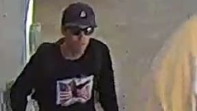 Fahndung nach Kirk-Attentäter: FBI sucht „Person of Interest“
