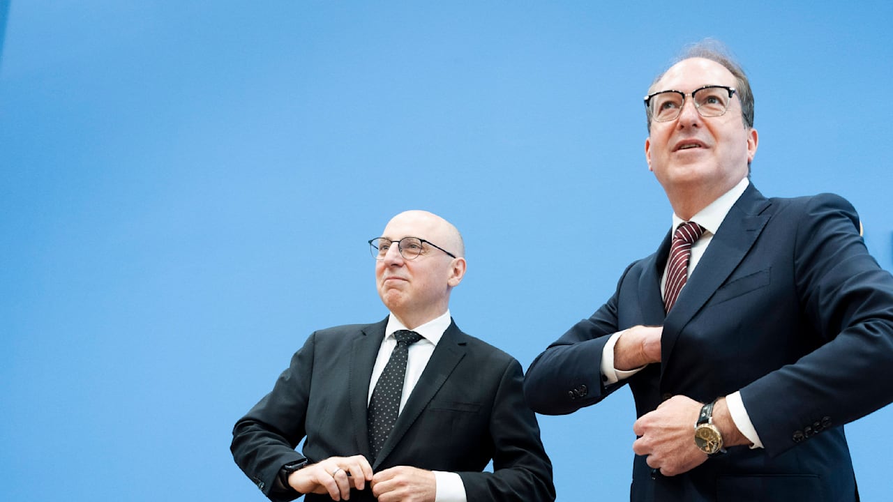 Am Montag wird die Personalie offiziell: Dobrindt macht Selen zum Verfassungsschutz-Chef