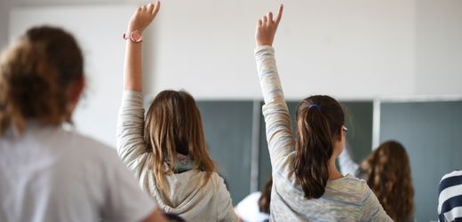 Demokratie-Umfrage unter 12-Jährigen: Mehrheit hat in der Schule wenig zu melden