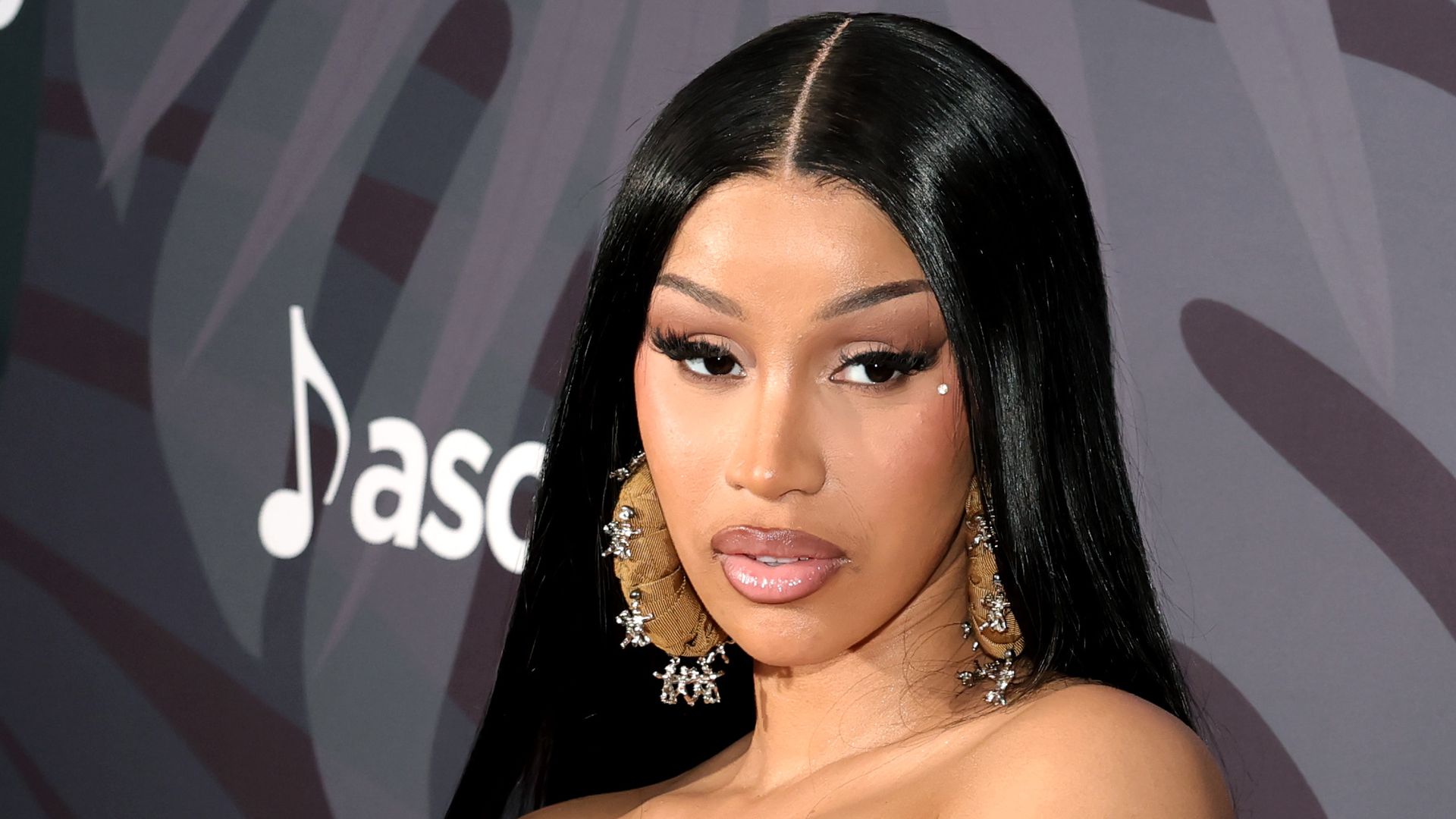 Trotz Schwangerschaft: Cardi B trainiert intensiv für Tour