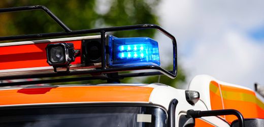 Gardelegen in Sachsen-Anhalt: Mann wähnt Freunde in Güllegrube und löst Einsatz aus