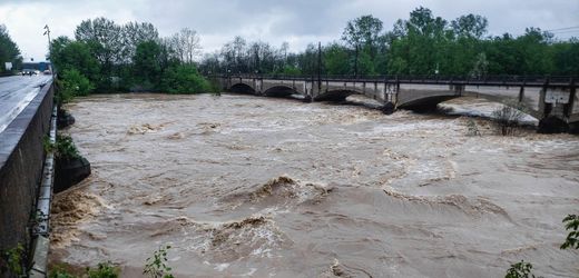 Italien: Deutsche Urlauberin nach Unwetter auf Campingplatz in Piemont vermisst