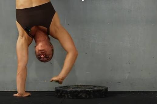 Coach Anna Wishnowsky: Handstand meistern: Diese Drills geben dir mehr Kontrolle