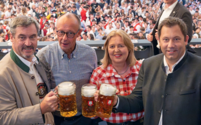 Friedrich Merz überrascht auf der Wiesn