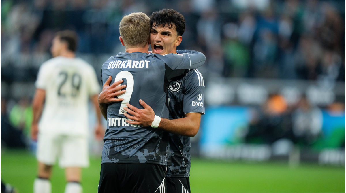 Zehn-Tore-Spektakel im Borussia-Park: Eintracht Frankfurt schießt Gladbach ab