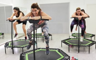 Jumping Fitness: Bis zu 800 Kalorien verbrennen – dieses Trampolin-Workout hat es in sich