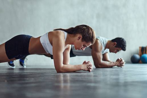 Kurze Einheiten: Workout zu Hause: Ganzkörper-Trainingsplan für 10, 20 oder 30 Minuten