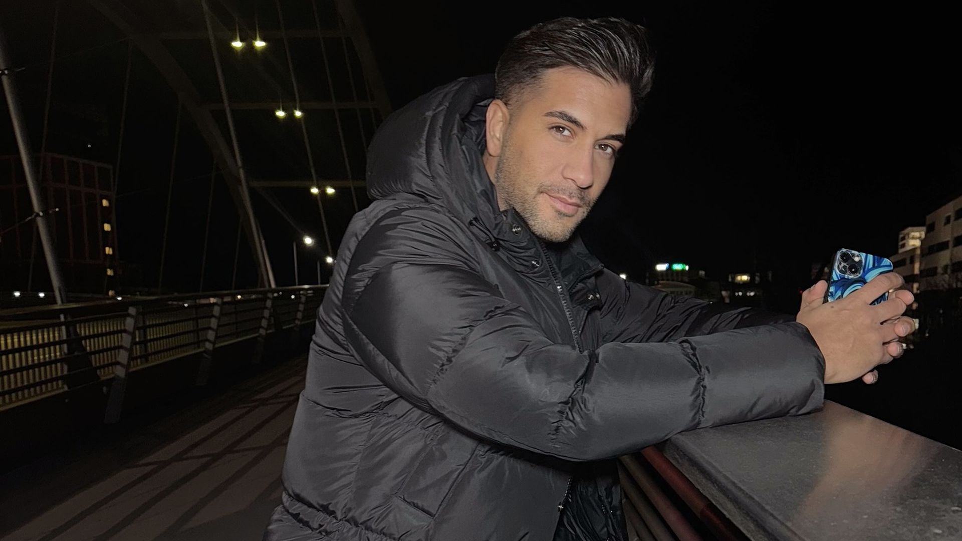 „Love Island“-Star Bucci Yok wurde aus Flugzeug geschmissen