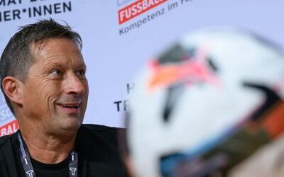Fußball: Roger Schmidt wird lieber Berater in Japan