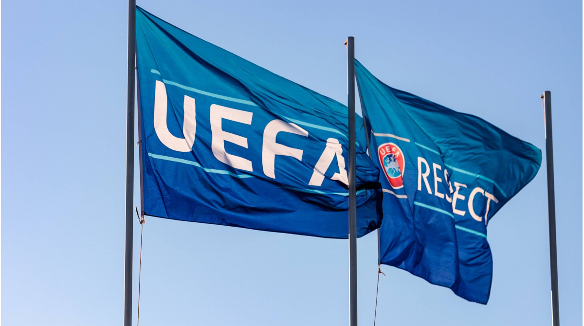 FC Barcelona und AC Milan dürfen im Ausland spielen – UEFA stimmt widerwillig zu