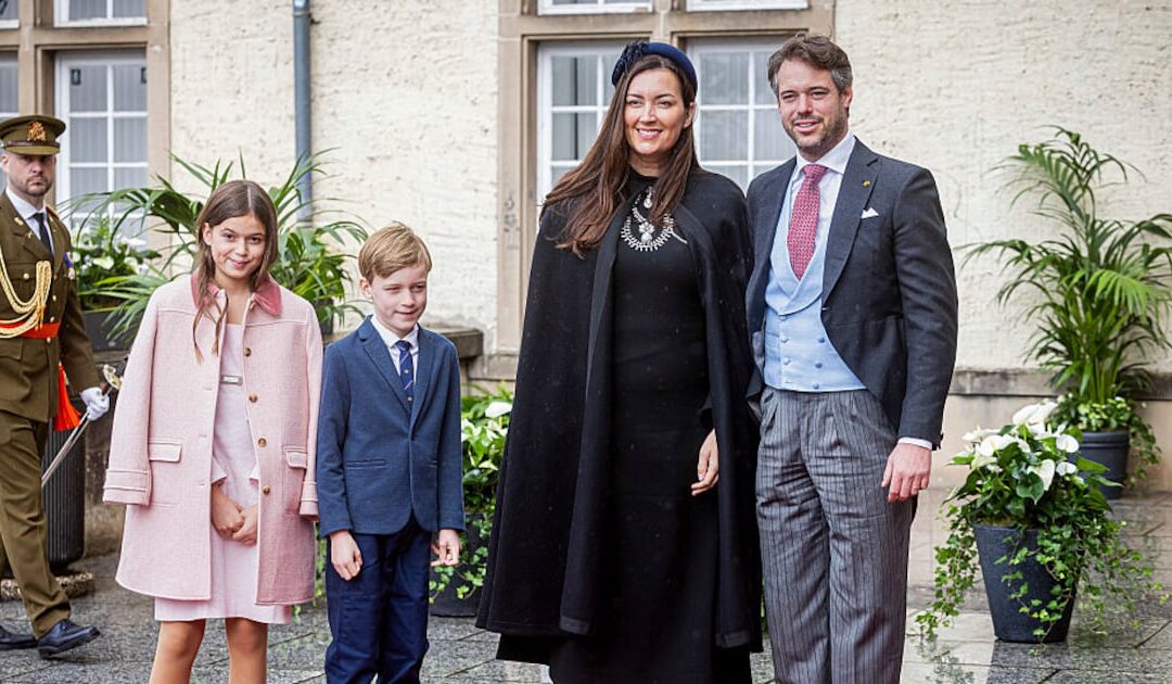 Amalia von Luxemburg wird Mama Prinzessin Claire immer ähnlicher