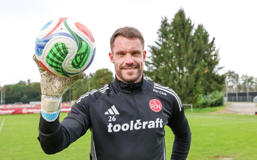 Der neue WM-Ball im Profi-Test!