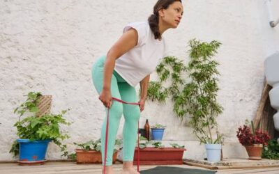 Für straffe Muskeln: Die 5 besten Übungen für das Theraband