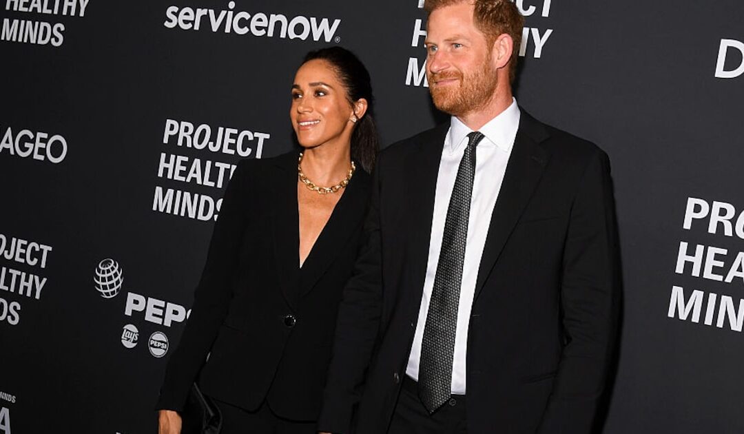 Meghan & Harry strahlen Hand in Hand