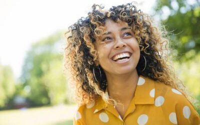 Laut Yale-Glücksforscherin: 7 Dinge bringen mehr Glück in dein Leben