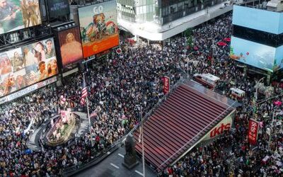 »No Kings«-Bewegung gegen Donald Trump: Millionen Menschen bei Massenprotesten