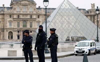 Louvre: Nach dem Diebstahl setzt in Frankreich die politische Instrumentalisierung der Tat ein