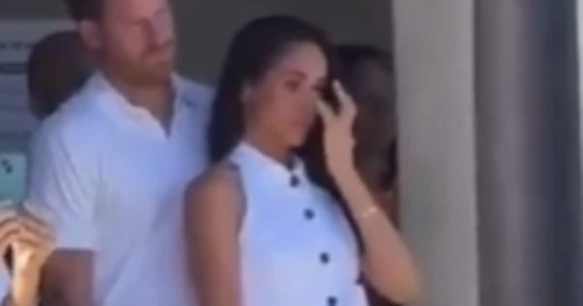 herzogin-meghan-kaempft-waehrend-gedenkfeier-mit-den-traenen.png Herzogin Meghan kämpft während Gedenkfeier mit den Tränen