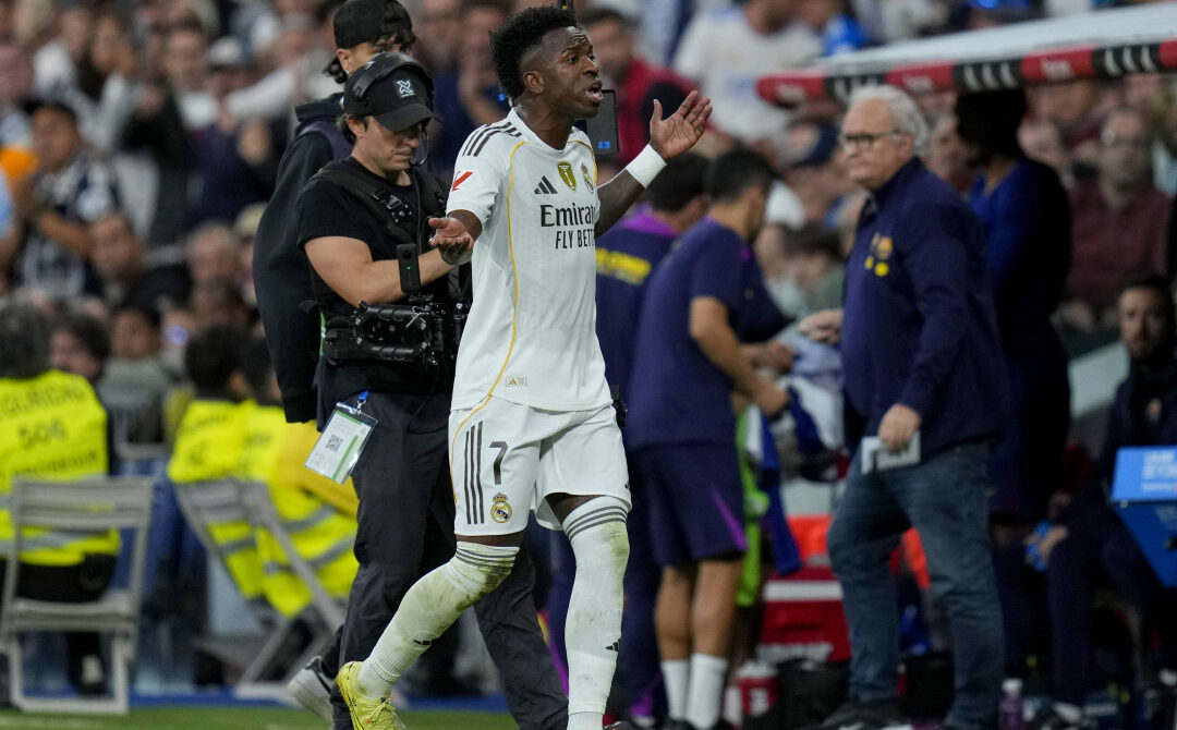 FC Barcelona: Flick verliert ersten Clásico gegen Real Madrid