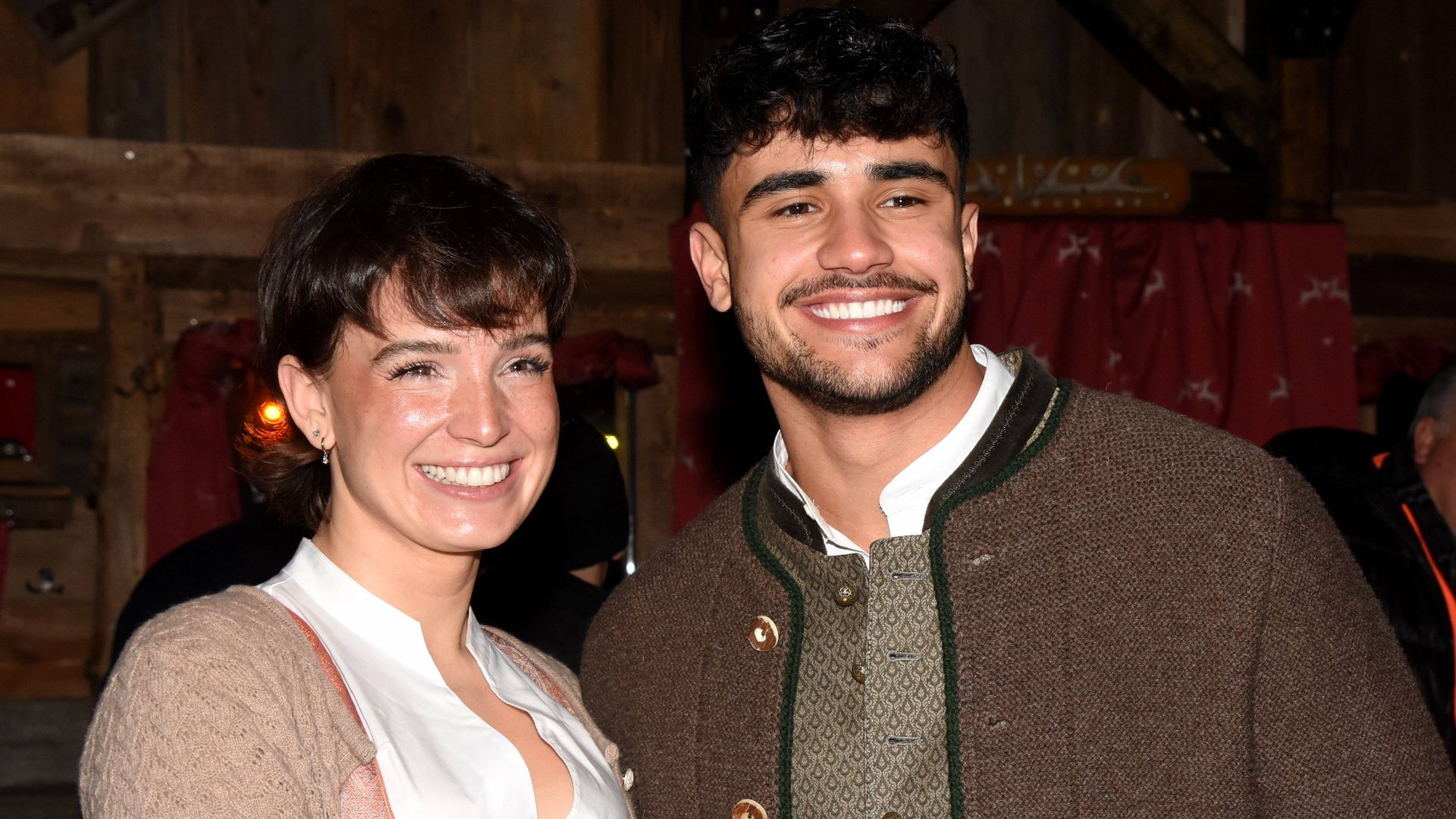 julia-marco-flirt-das-haelt-ex-freund-leandro-fuenfsinn-davon.jpg Julia-Marco-Flirt: Das hält Ex-Freund Leandro Fünfsinn davon