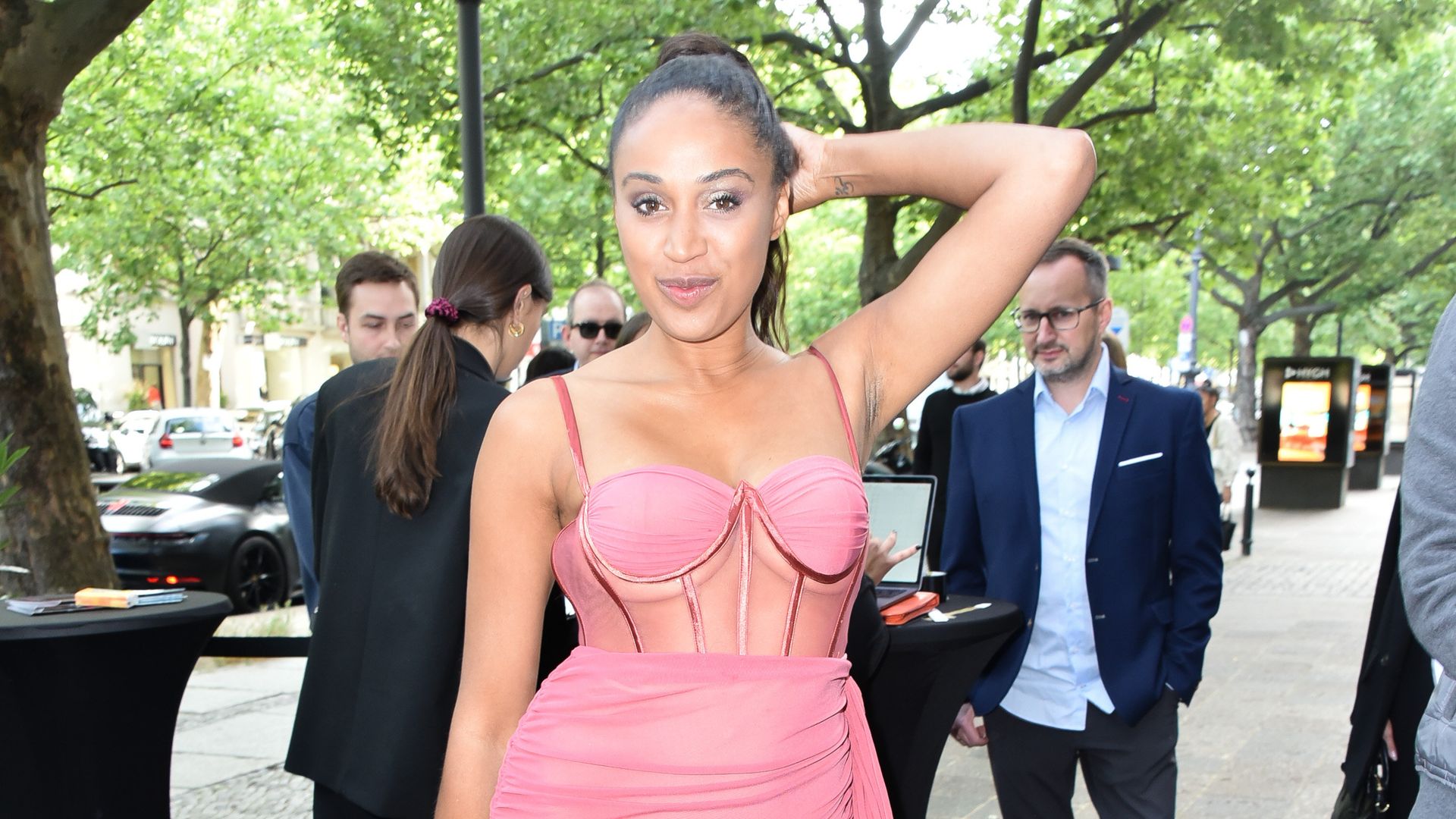 nach-ersin-trennung-ist-sarah-joelle-jahnel-neu-verliebt.jpg Nach Ersin-Trennung: Ist Sarah Joelle Jahnel neu verliebt?