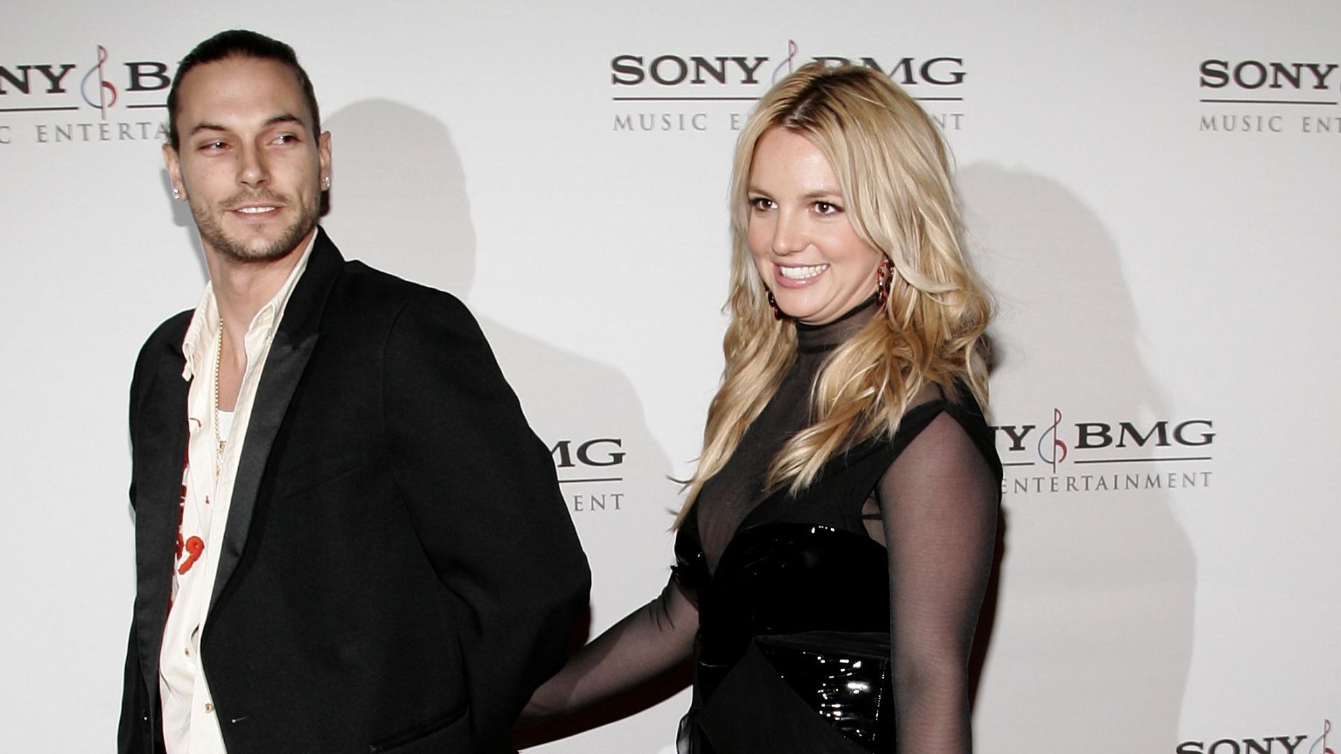 enthuellungsbuch-kevin-federline-will-ex-britney-nur-helfen.jpg Enthüllungsbuch: Kevin Federline will Ex Britney nur helfen