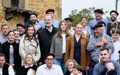 Spaniens Königsfamilie zeigt sich auf dem Land herrlich unglamourös