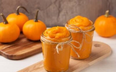 Gesund naschen: Herbstgenuss pur: 21 einfache Desserts mit Kürbispüree