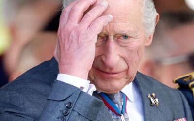 Plötzlich wird König Charles mit Fragen zu Bruder Andrew konfrontiert