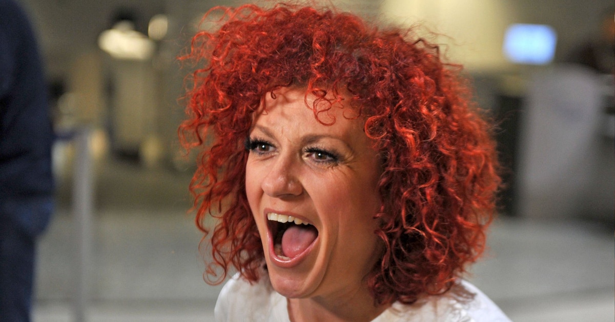 lucy-diakovska-zeigt-erstmals-ihre-partnerin-sie-ist-keine-unbekannte.jpg Lucy Diakovska zeigt erstmals ihre Partnerin: Sie ist keine Unbekannte