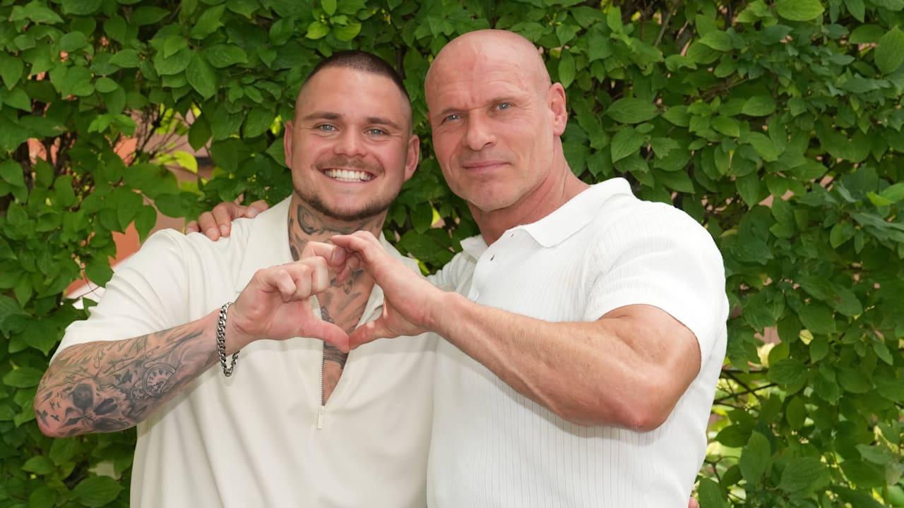 prominent-verwandt-rtl-sperrt-promi-eltern-mit-ihren-kindern-ein.jpg „Prominent verwandt“: RTL sperrt Promi-Eltern mit ihren Kindern ein