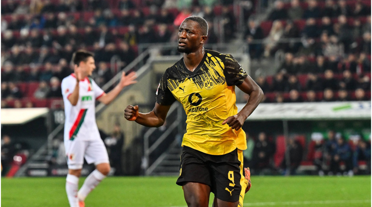 Dortmunder Arbeitssieg nach Augsburger Torgeschenk