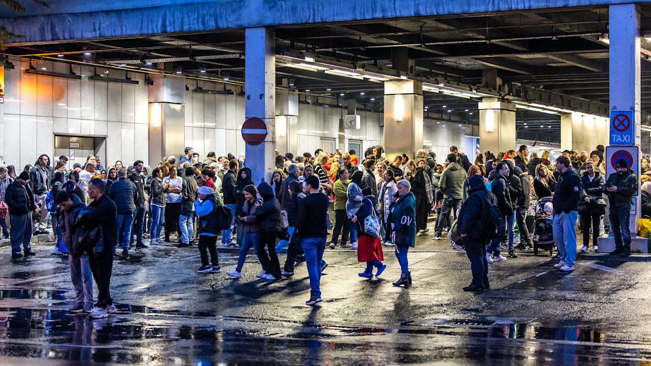 Frankfurt: Schüsse gemeldet! Einkaufszentrum geräumt