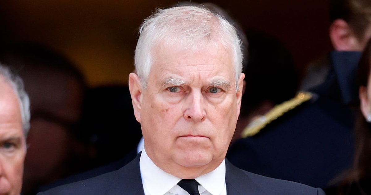 andrew-bestellt-40-frauen-waehrend-thailand-reise-aufs-hotelzimmer.jpg Andrew bestellt 40 Frauen während Thailand-Reise aufs Hotelzimmer