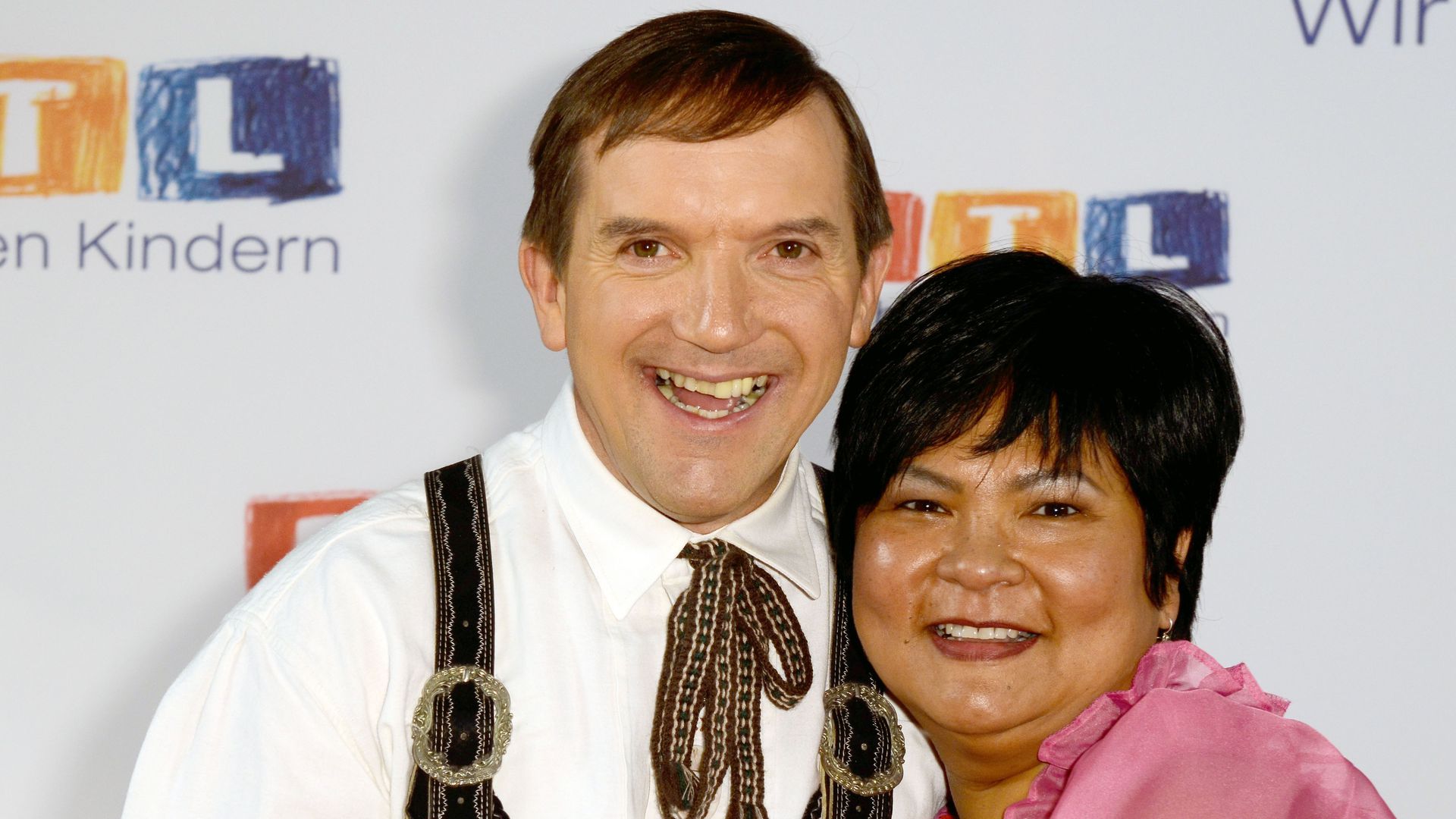 zum-vierten-mal-bauer-sucht-frau-kultpaar-heiratet-erneut.jpg Zum vierten Mal: „Bauer sucht Frau“-Kultpaar heiratet erneut