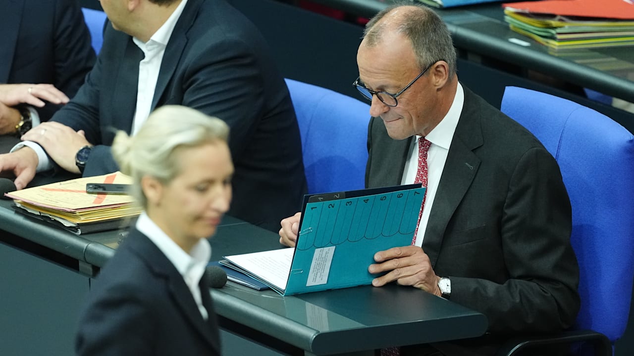 neuer-deutschlandtrend-union-zieht-wieder-an-der-afd-vorbei.jpg Neuer Deutschlandtrend: Union zieht wieder an der AfD vorbei