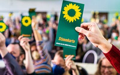 Kommender Parteitag der Grünen: Ein Teil der Basis will über Homöopathie statt Dienstpflicht diskutieren