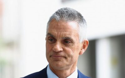 Tim Davie: BBC-Chef tritt nach Vorwürfen wegen Trump-Rede zurück