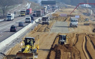 Verkehr: Grüne werfen Regierung Umschichtungen zugunsten neuer Straßen vor