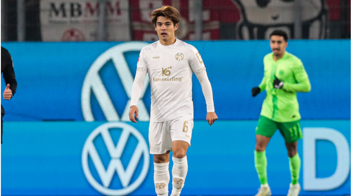 eintracht-frankfurt-hat-mainzer-sano-weit-oben-auf-der-liste-auch-brentfords-janelt-option.jpg Eintracht Frankfurt hat Mainzer Sano weit oben auf der Liste – Auch Brentfords Janelt Option