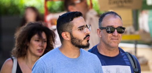 tinder-schwindler-aus-georgischer-haft-entlassen.jpg »Tinder Schwindler« aus georgischer Haft entlassen